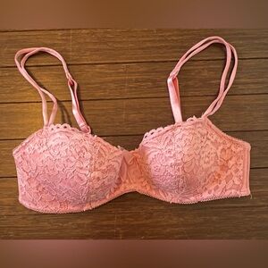 b.tempt'd Womens Pink Lace Lined Underwire Back Close Balconette Bra Sz 32B